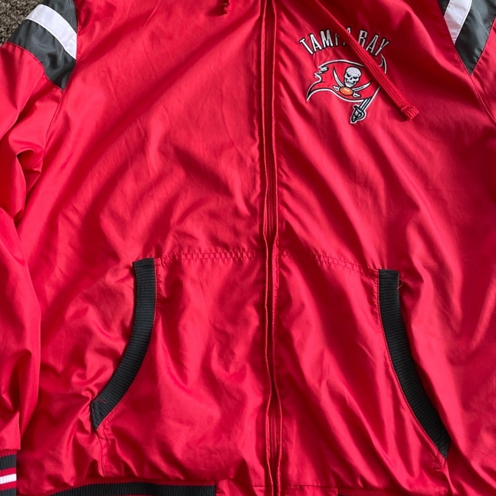Reversible Tampa Bay Buccaneers NFL Hooded Jacket Full Zip Red Football Mens - Picture 5 of 12